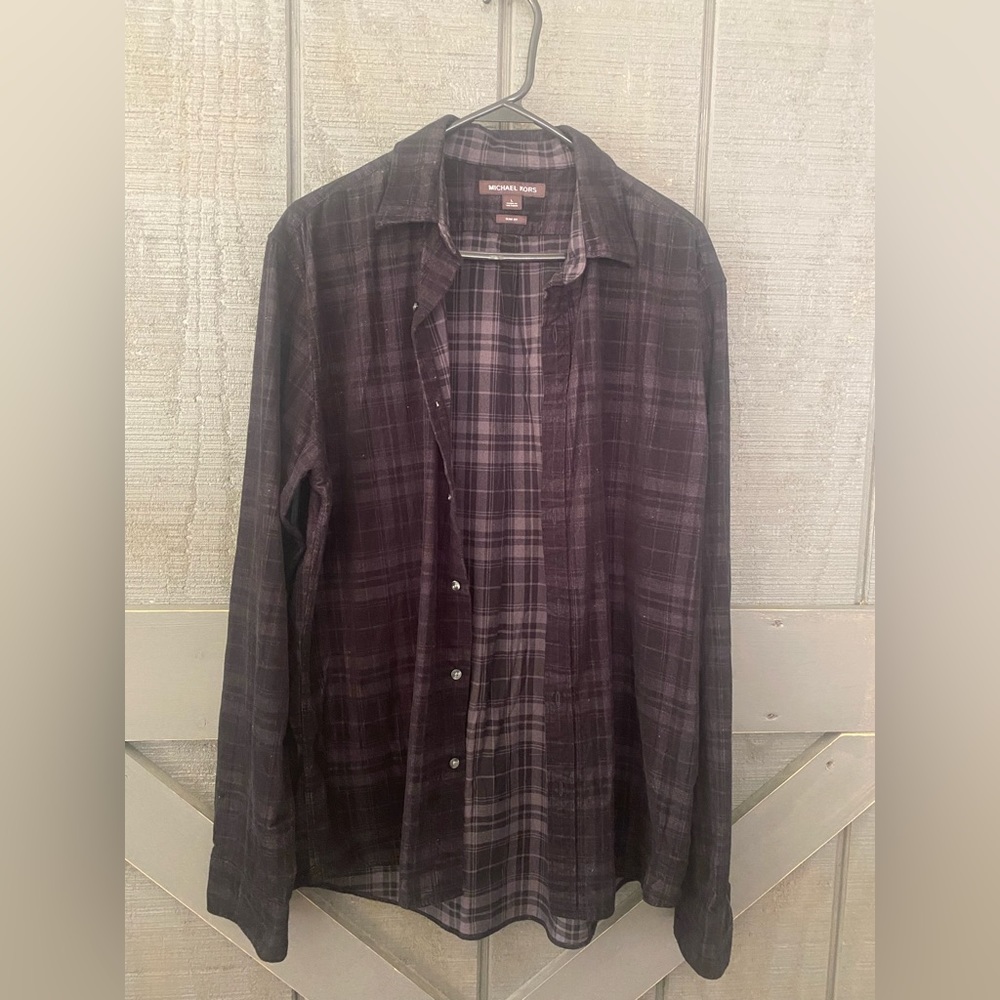 Mens large Michael Kors button down shirt.